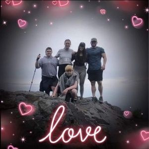 Meet your Posher, Crystal